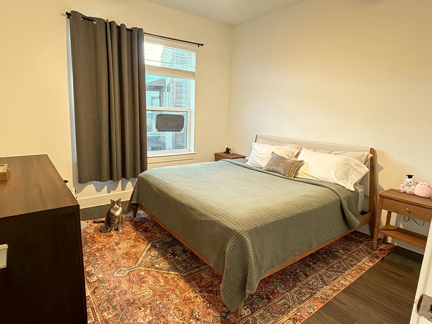 Bedroom after Sage Essence non-toxic cleaning in Austin, TX