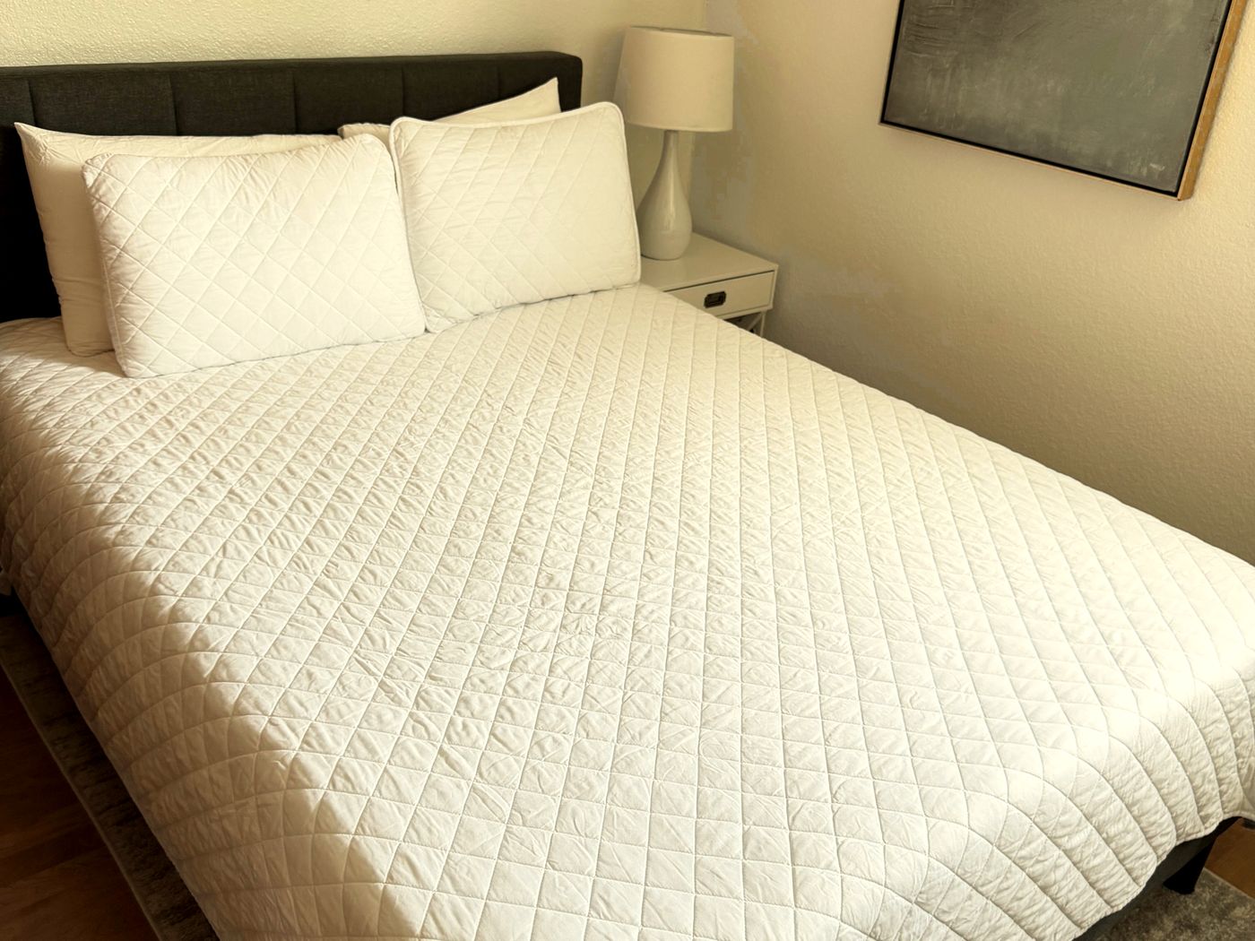 Guest bedroom after Sage Essence non-toxic cleaning in Austin, TX